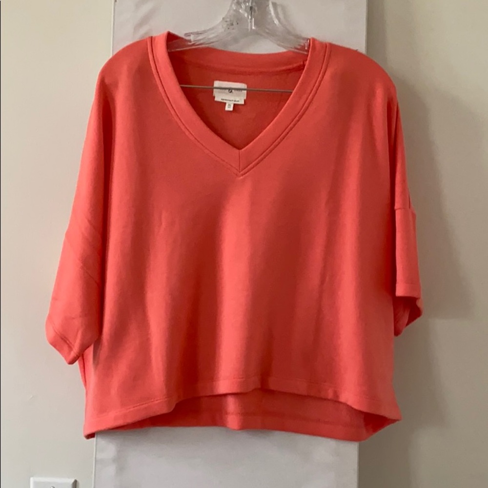 Lou & Grey V-Neck Crop Top